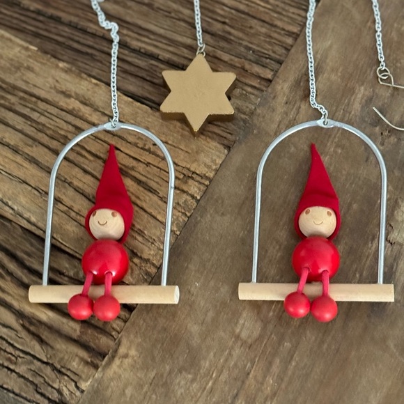 Vintage Aarikka Gnome Christmas Window Mobile ‘Veijaritontut’ with Original Box - Picture 7 of 11